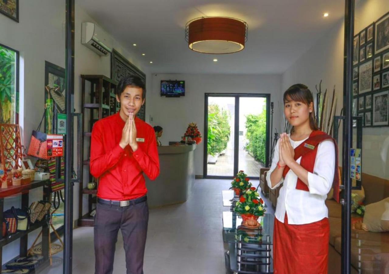 Ladear Privilege Rooms Siem Reap Bagian luar foto
