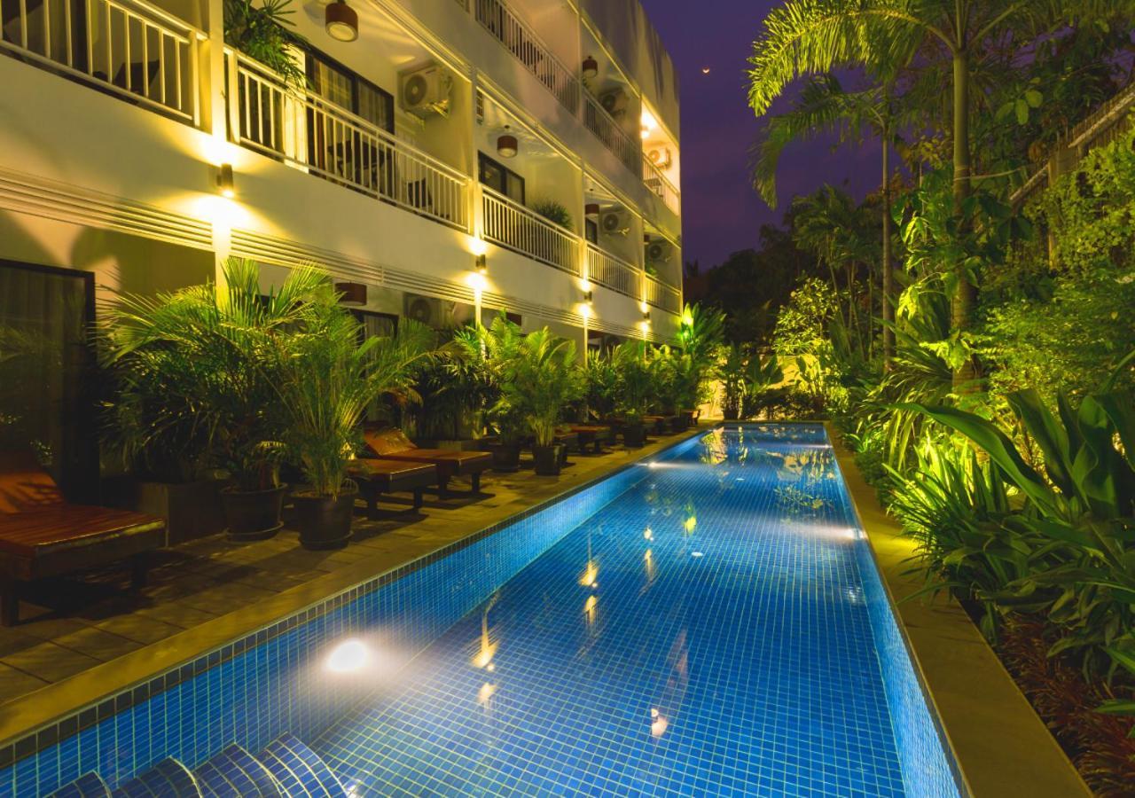 Ladear Privilege Rooms Siem Reap Bagian luar foto