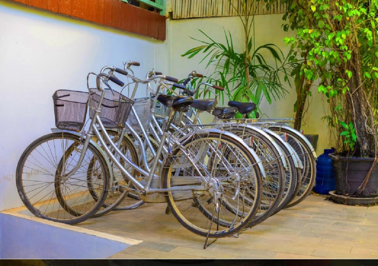 Ladear Privilege Rooms Siem Reap Bagian luar foto