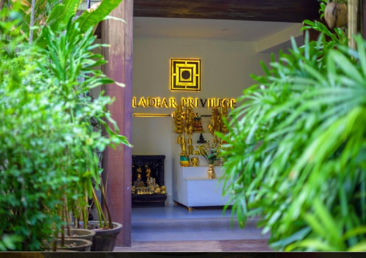 Ladear Privilege Rooms Siem Reap Bagian luar foto