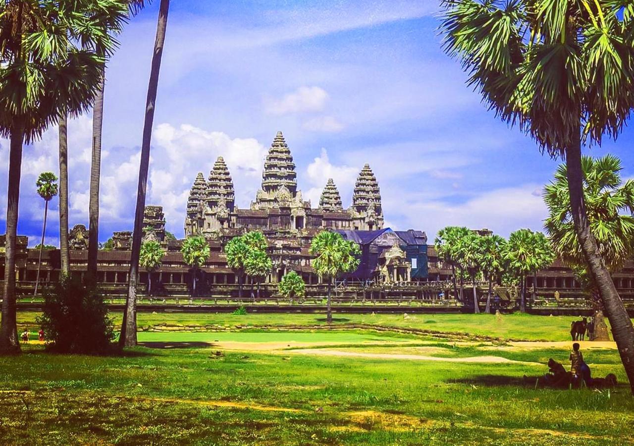 Ladear Privilege Rooms Siem Reap Bagian luar foto