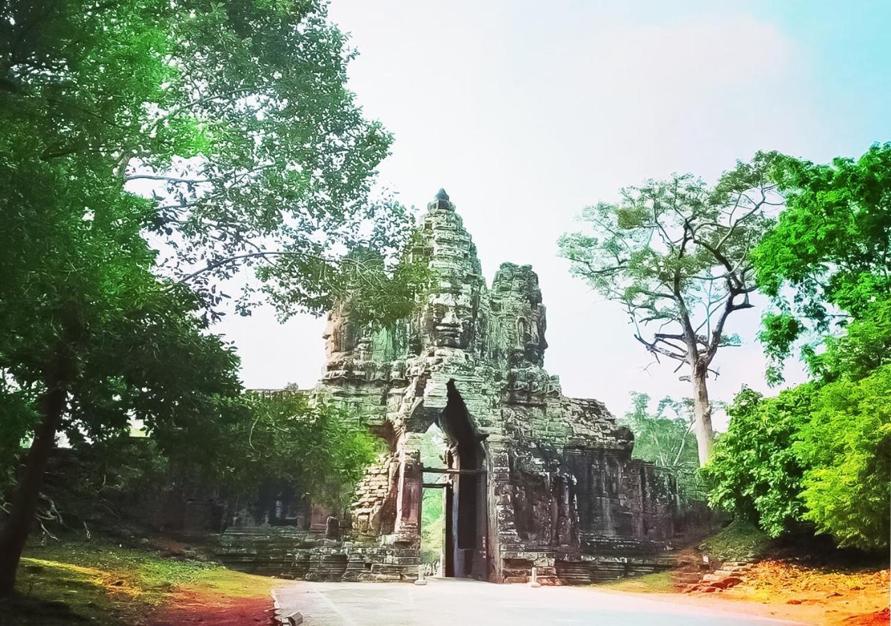 Ladear Privilege Rooms Siem Reap Bagian luar foto